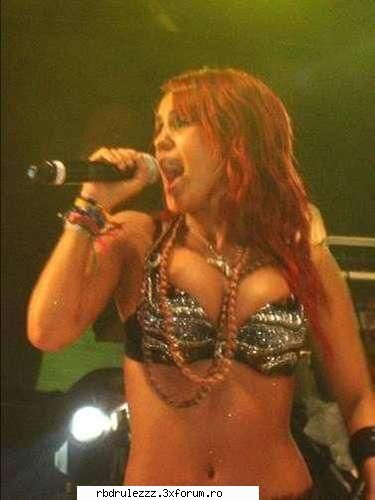 Cambio de Ropas - ~barbie~ - RBD