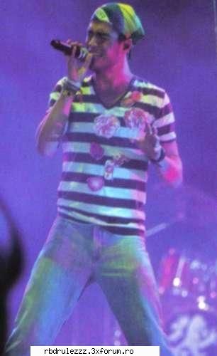 Cambio de Ropas - ~barbie~ - RBD