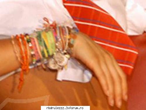 Las pulseras de Any - ~barbie~ - RBD