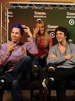 RBD chat Univision - ~barbie~ - RBD